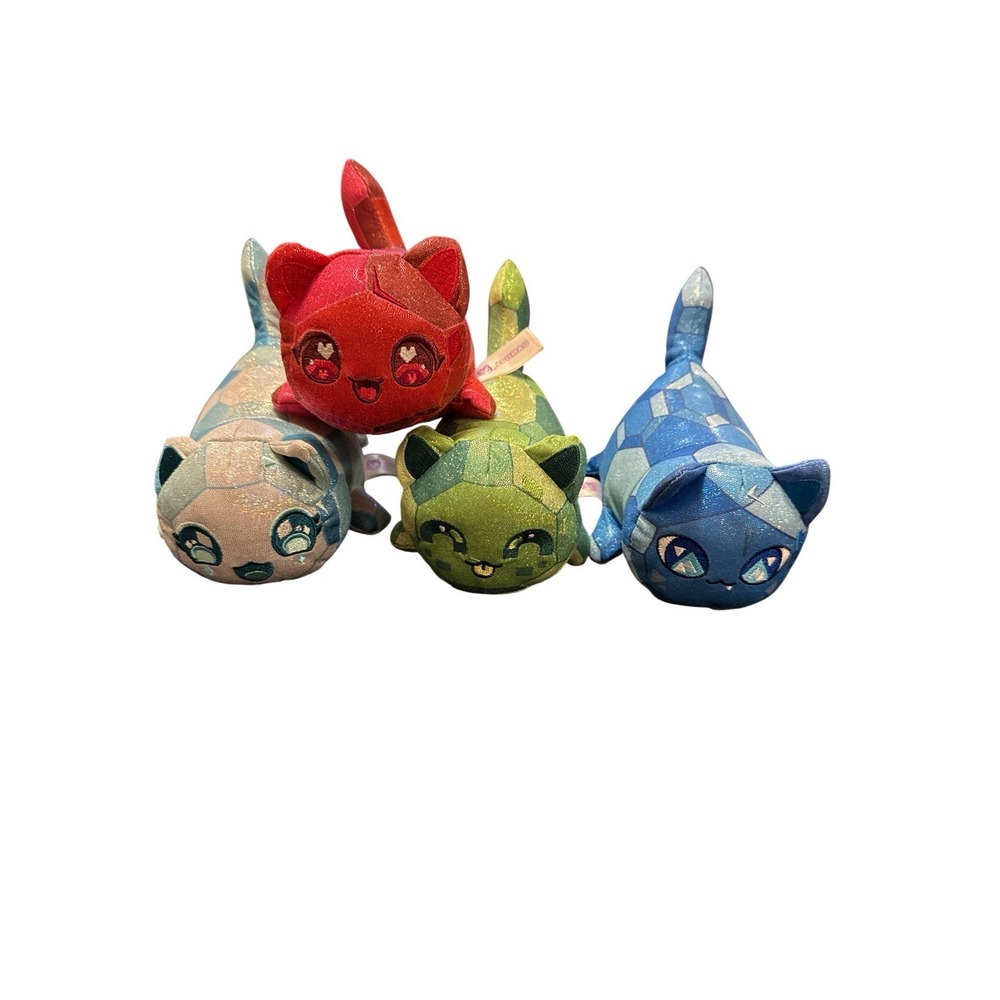Aphmau MeeMeows Celestial Cats 6" Ruby  Emerald Diamond Sapphire Litter 4 Lot